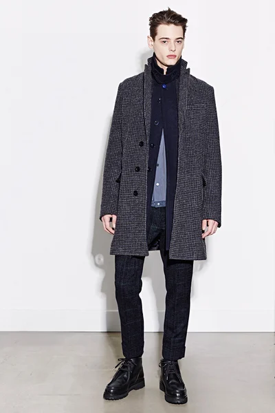 Look 3